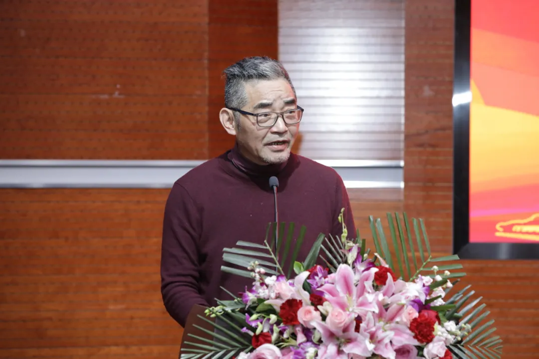 21著名作家、伟德  苏童教授.jpg