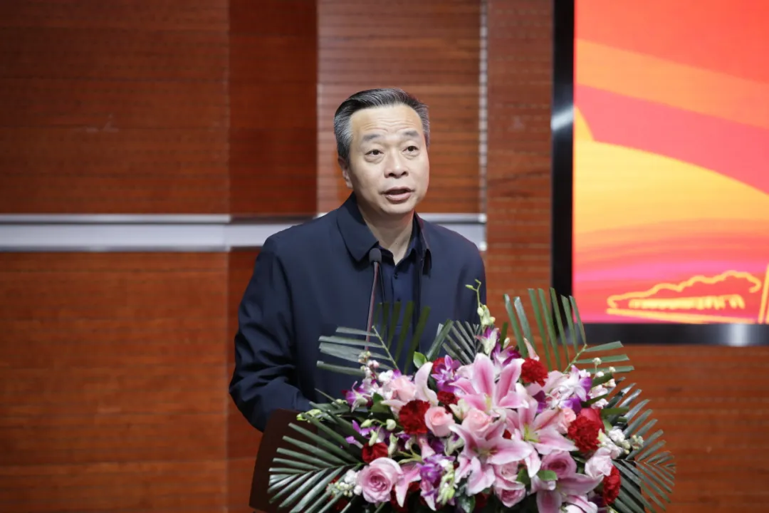 05伟德 康震副董事长.jpg